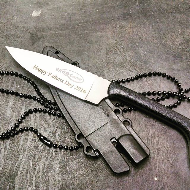 Cold Steel CS20AZ Bird and Knife Game Knife. Always a good time to say Happy's Father Day! Kydex sheath and chain included.

#coldsteel #coldsteelknives #fixedblade #gameknife