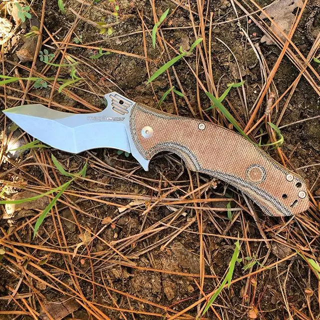 Snake skin vibes 
#Viper #V5912CA #PocketClipIncluded #UniqueBlade #LinerLockClosing