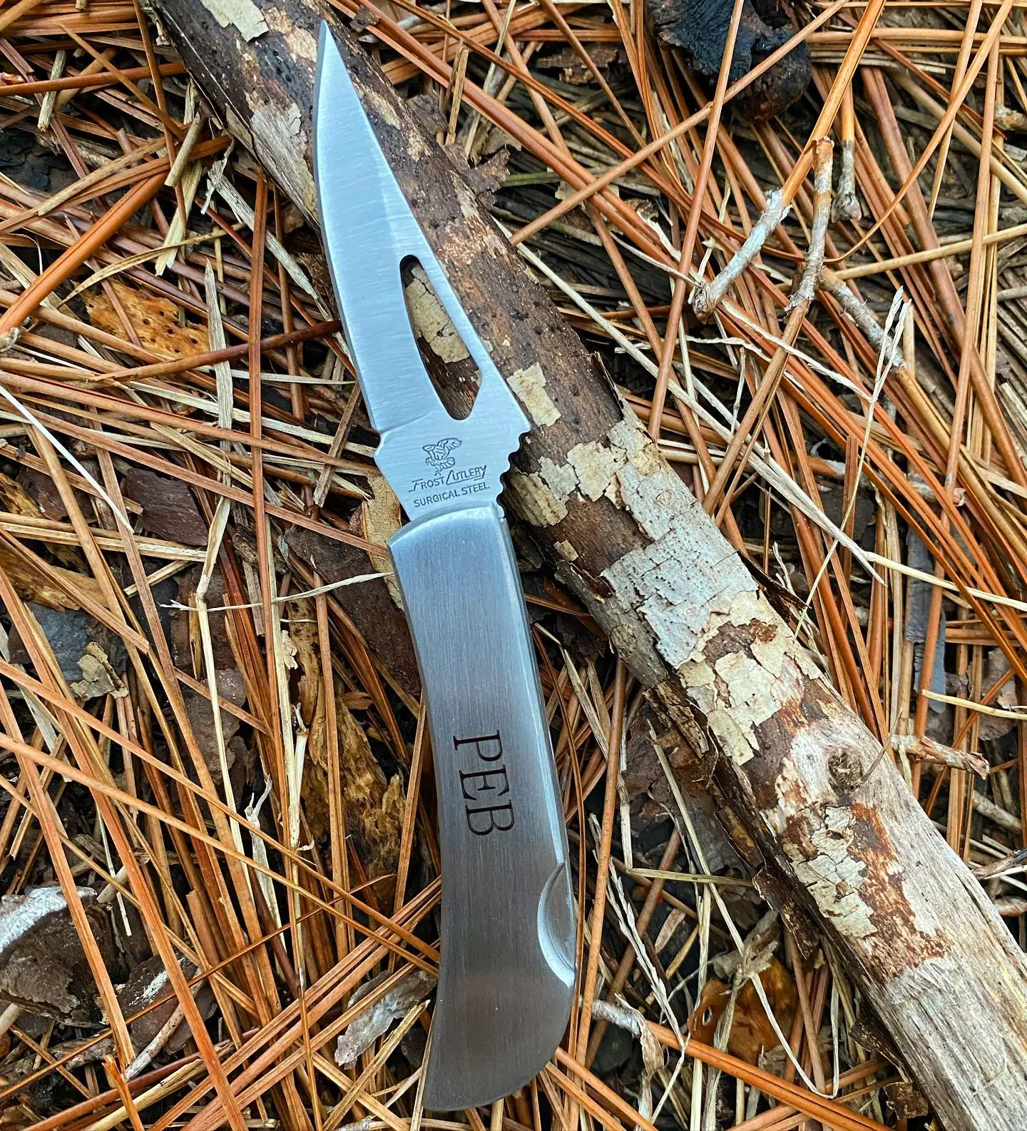 Silver hawk Lockback knife F15483SS.  Just engraved initials in Engraver’s MT Font. Stainless steel always looks good! #F15483SS #silverhawk #engravedknives
