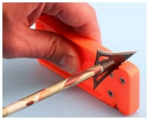 AccuSharp 013 Broadhead Sharpener & Wrench 2 34 & 5 Blade Sharpener