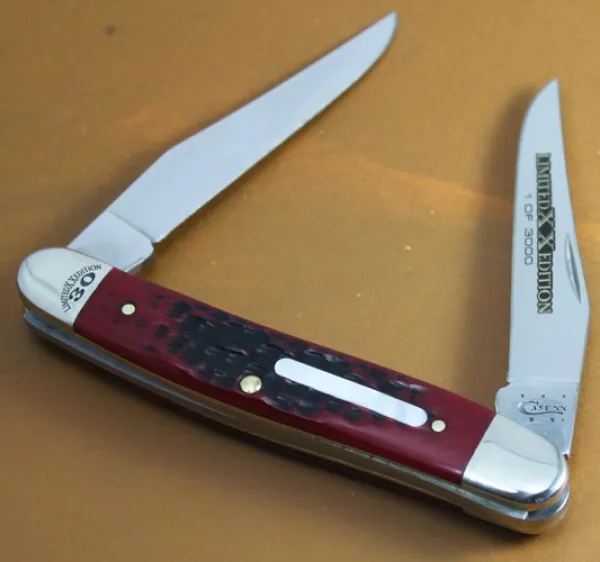 Case Lt Ed Xxx Red Bone Muskrat Knives 11634