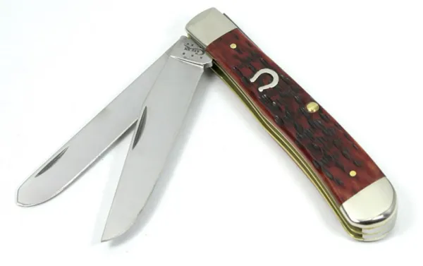 Case Chest Bone Horshoe Trapper 20895