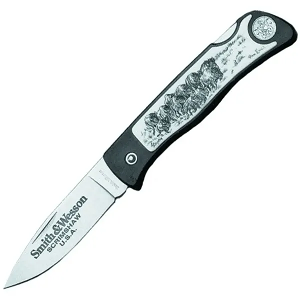 Smith and Wesson Scrimshaw - New Buffalo Knives 360N