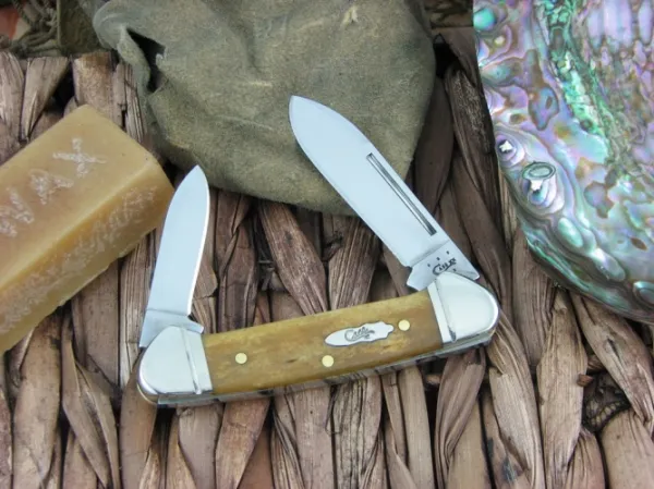 Case Smooth Antique Baby Butterbean Knives 58184
