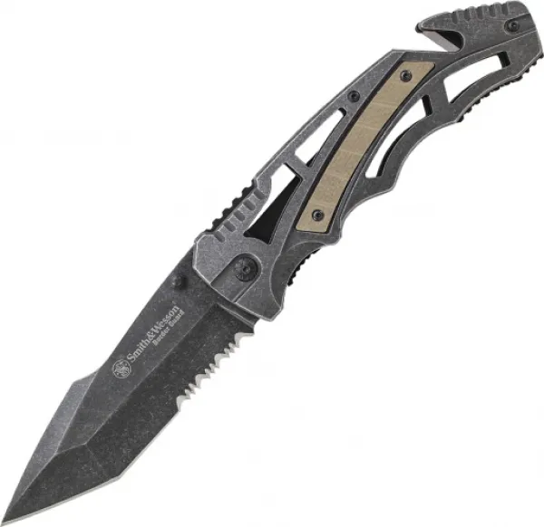 Smith and Wesson Border Guard Serr Liner Lock Knives BG8TS