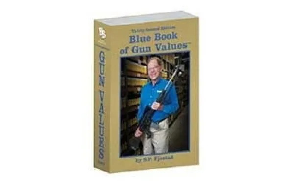 Books Book Blue Book of Gun Values. BK224
