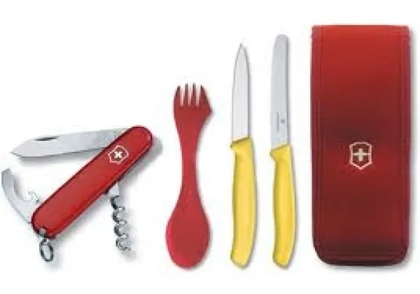  Five Piece Camp Set VN57609