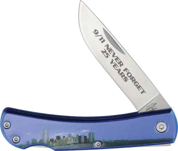 Bear and Son Farmhand Lockback 25th BCU137LBL911