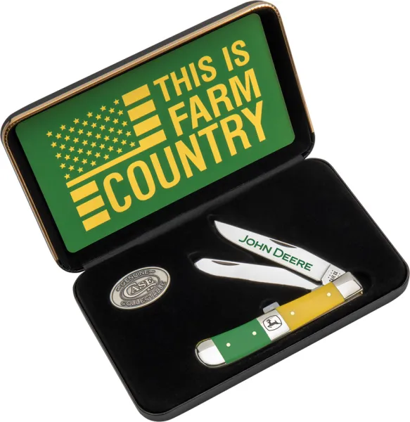 Case Cutlery John Deere Trapper Gift Set CA15787
