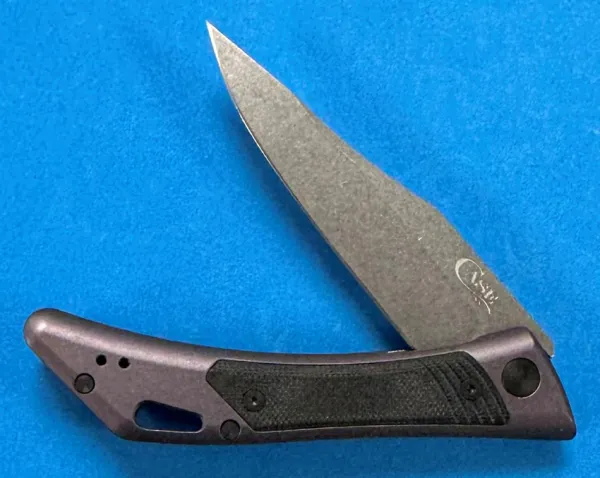 Case Case Shark Tooth Flipper CH133