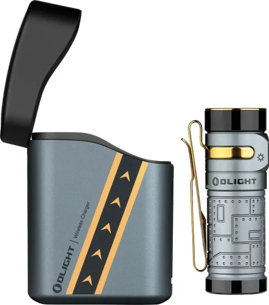Olight Baton 4 Flashlight Kit Fighter OLTBATON4KITFTP