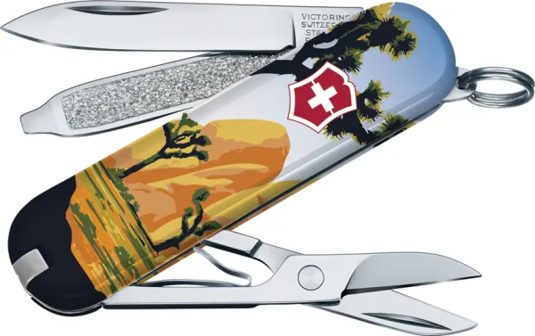 Victorinox Classic Joshua Tree Natl Park knives VN55495