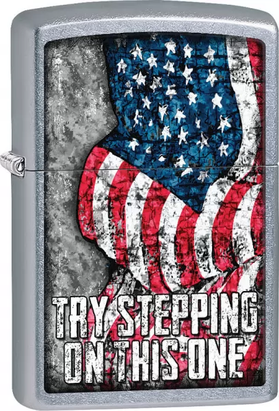 Zippo US Flag Lighter lights ZO15241