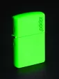 Zippo Glow In Dark Zippo Logo lights ZO20432
