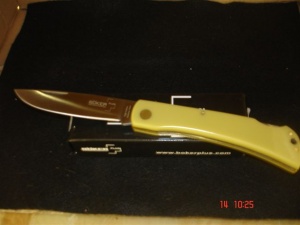 Boker Magnum Sodbuster 01RY020 Knife High Carbon Steel Yellow Poly Handle