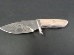 Buck 4838 Custom Curly Maple Dc knives 923CUSLE
