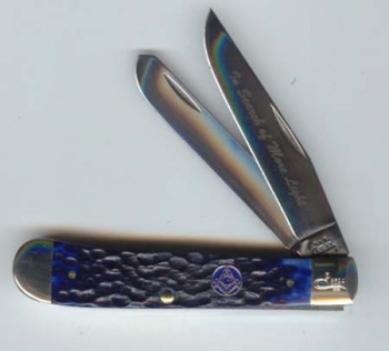 Case 01058 Blue Trapper Knife Salute To Freemasonry
