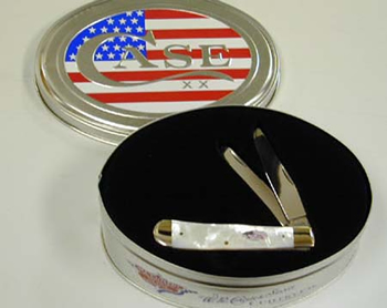 Case Mother of Pearl Stars & Stripes Trapper #CA70914