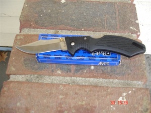 Rigid Rigid Small Sentinel Fl. Knives RG63
