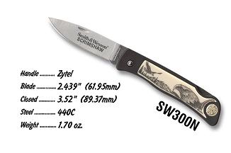 Smith and Wesson New Eagle Scrimshaw Knives 300N
