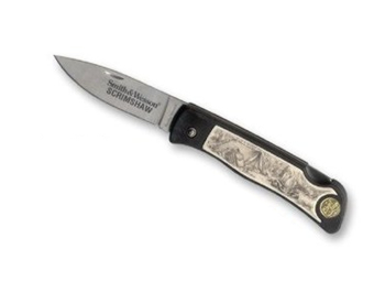 Smith and Wesson Scrimshaw Campfire Knives 312