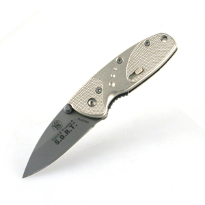 Smith and Wesson Assisted Opening 2.5b- 3.75 Cl Knives SORTM