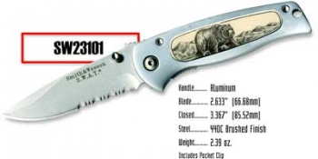 Smith and Wesson Swat Scrimshaw Bear Silver Knives 23101