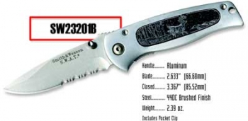 Smith and Wesson Swat Scrimshaw, Deer, Black Knives 23201B