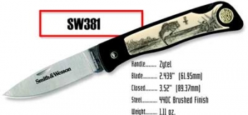 Smith & Wesson Scrimshaw Bass Lockback Folder 440C 381