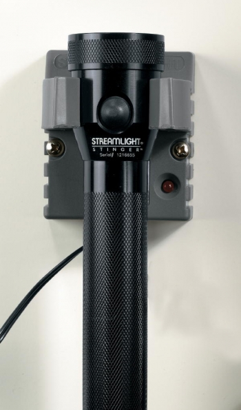 Streamlight Stinger With Ac flashlights 75001