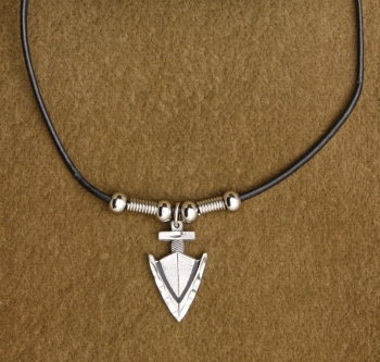 Sarge Pendant Arrowhead. knives SK62