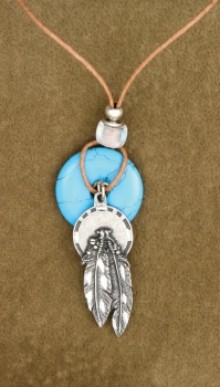 Sarge Pendant Feather. knives SKT40