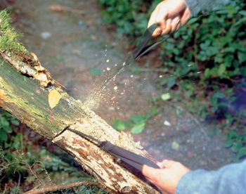Ultimate Survival SaberCut Hand Chainsaw WG401