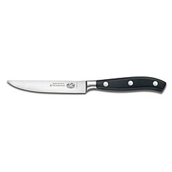 Victorinox Serrated Steak Knife Black knives VN7720312W