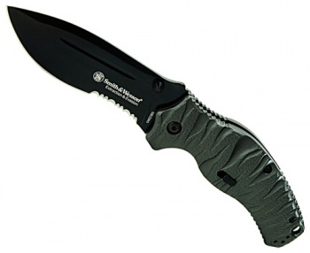 Smith and Wesson S&W Assisted Folder Black Knives SWEE3BS
